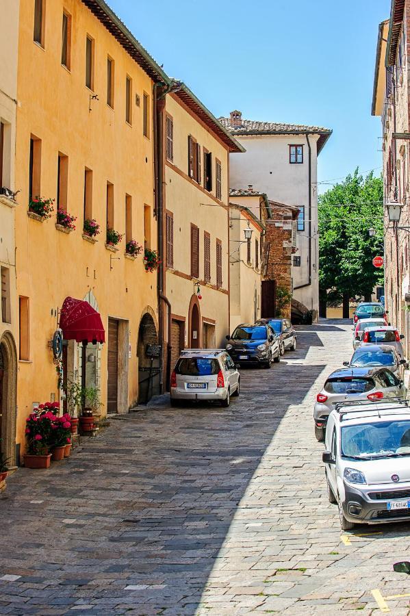 Montepulciano StazioneMeuble Evoe住宿加早餐旅馆 外观 照片