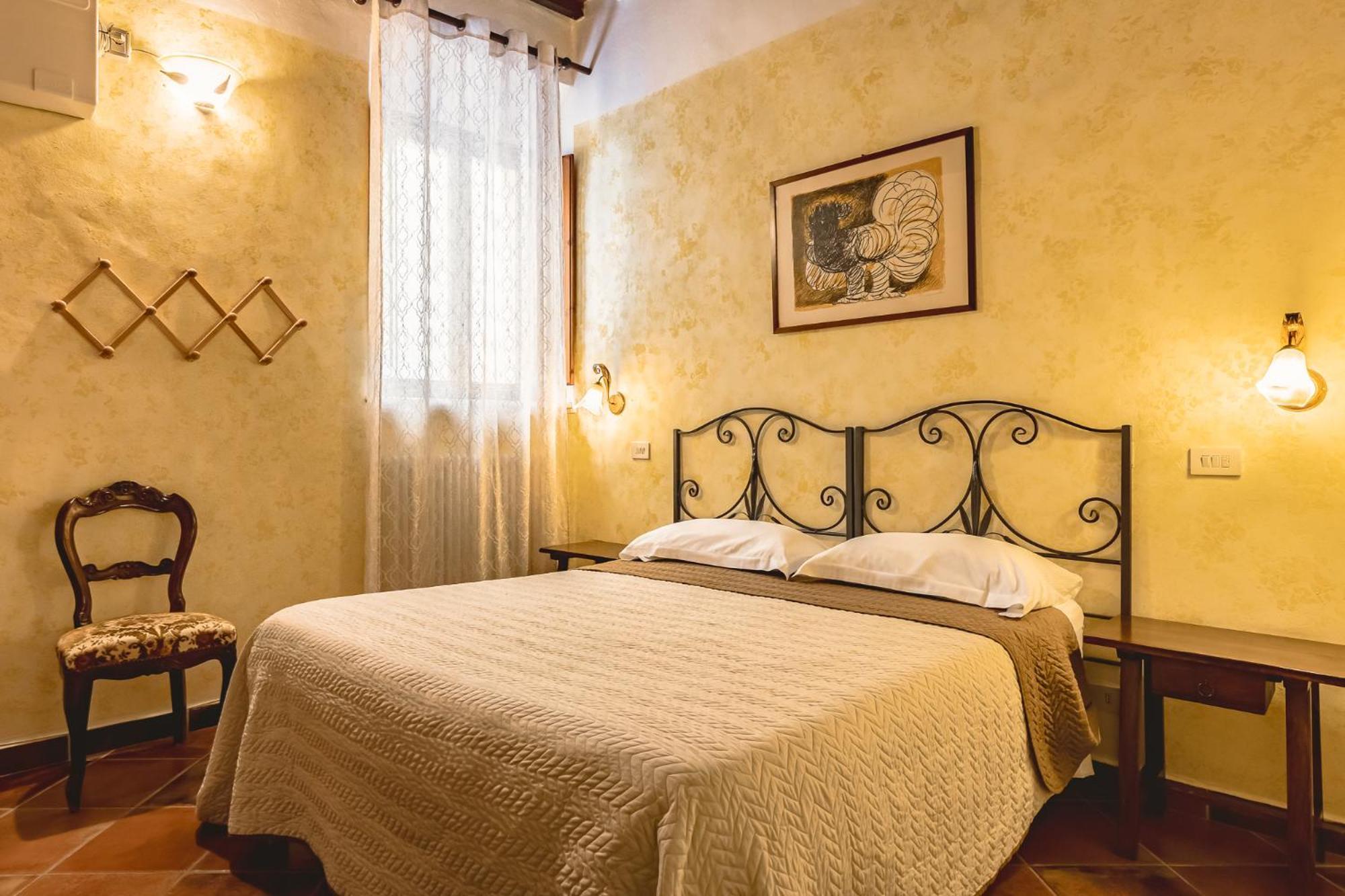 Montepulciano StazioneMeuble Evoe住宿加早餐旅馆 外观 照片