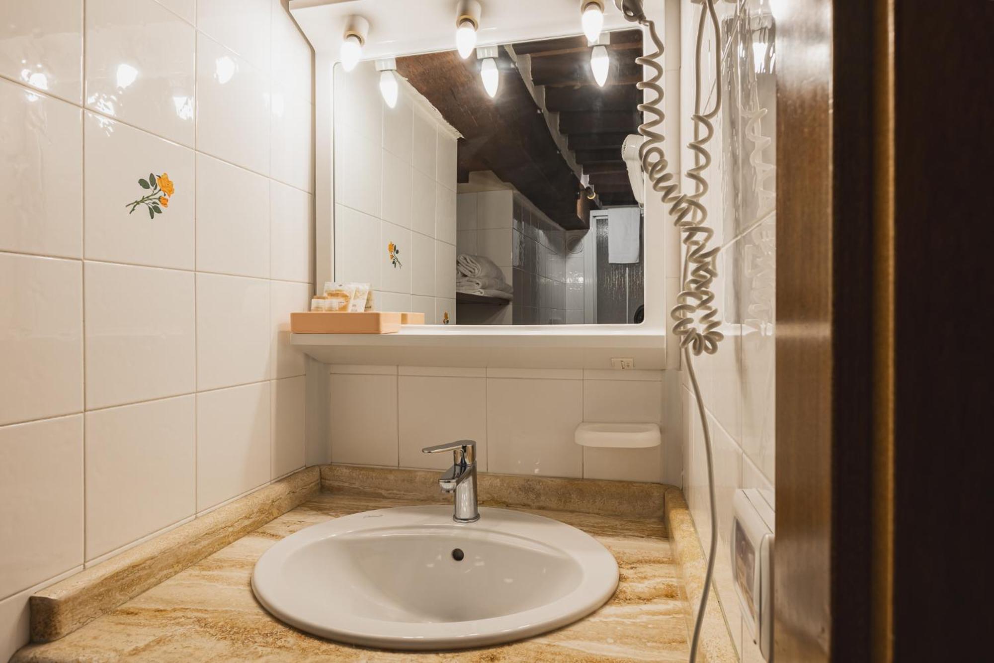 Montepulciano StazioneMeuble Evoe住宿加早餐旅馆 外观 照片